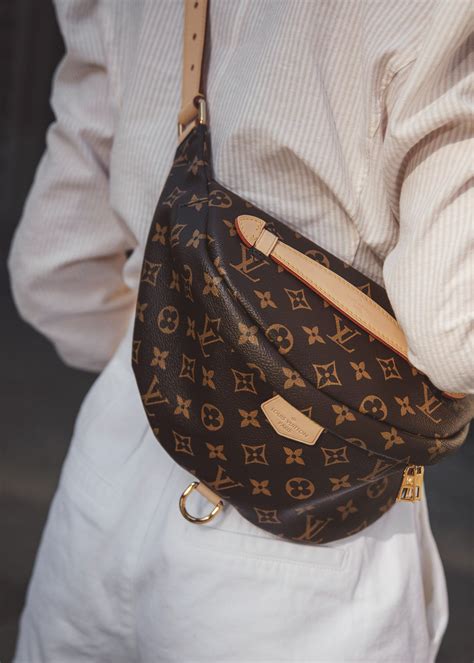 louis vuitton belt bum bag